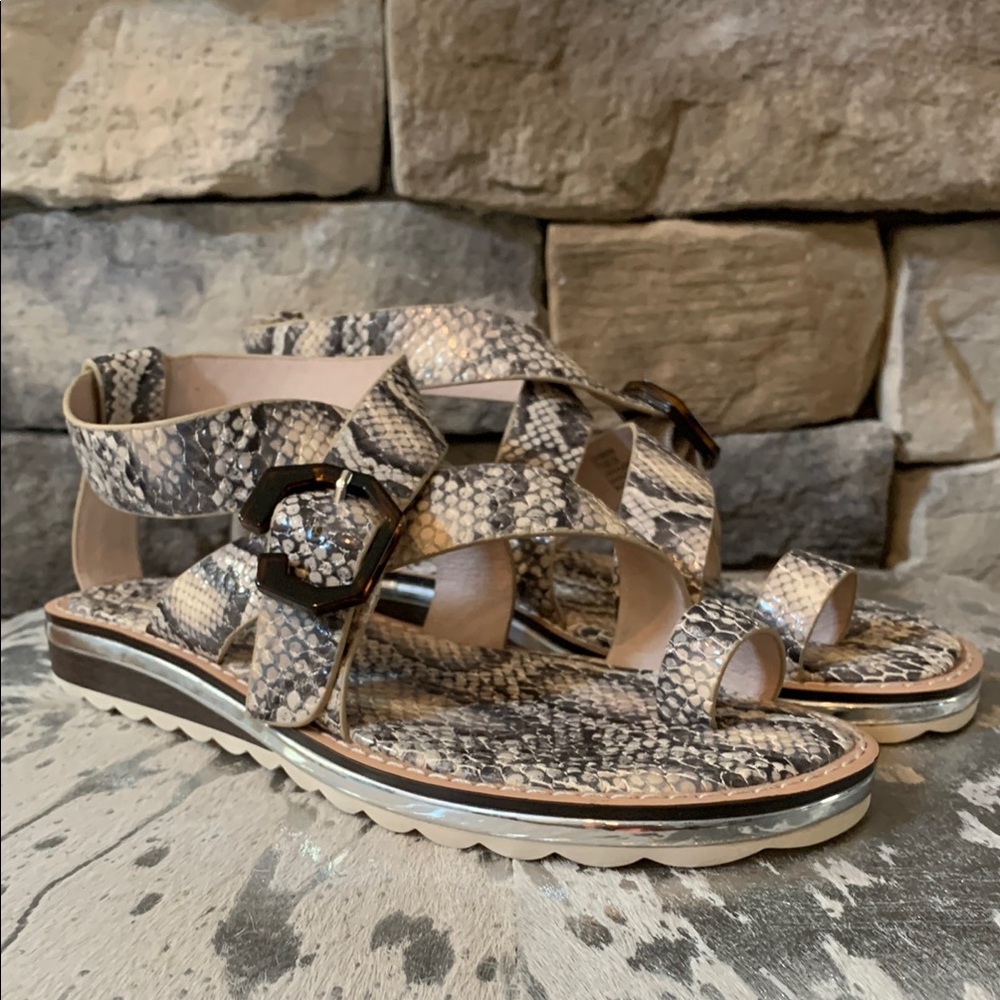 NEW Louise et Cie Tan Snakeskin Sandals with Strappy Design